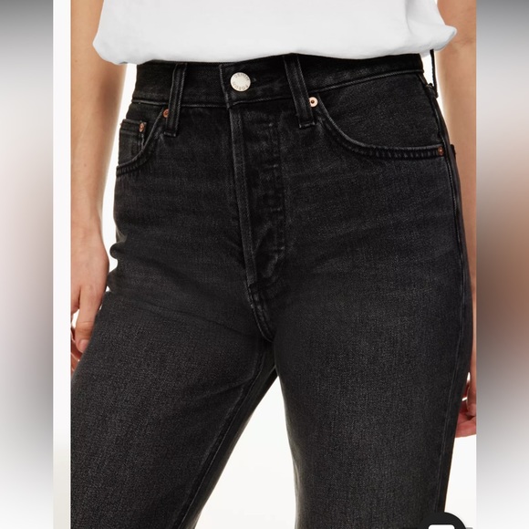 Aritzia Denim Forum The 90s Joni High Rise Loose Jean - Picture 5 of 8